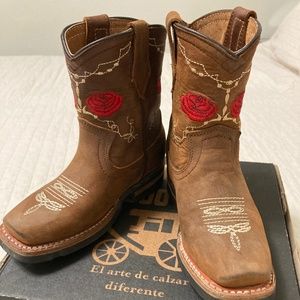 Toddler cowgirl Carreta boots red rose
